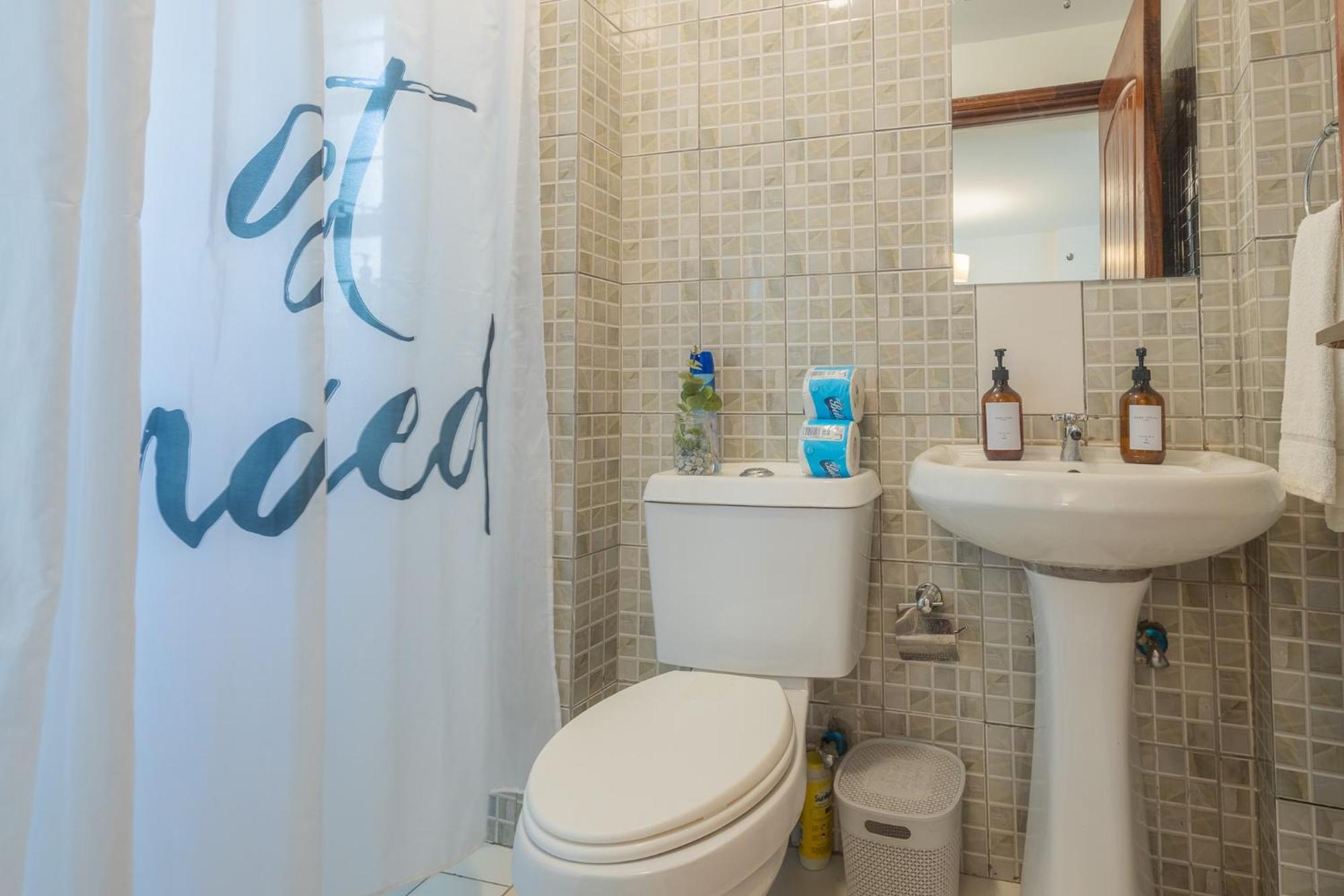 Furnished 1 Bedroom Apartment In Nairobi. 15 Mins To Cbd. Free Wi-Fi & Parking Exterior foto